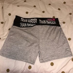 Active Wear Work Out Shorts size M